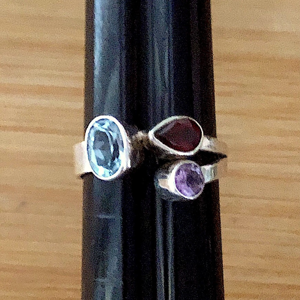 $38  Designer Estate Ring  Sterling Silver  Size 8 & 1/4  Marked 925